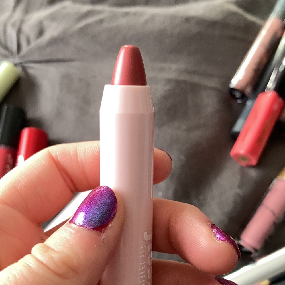 Red lipstick bundle - Picture 2 of 5